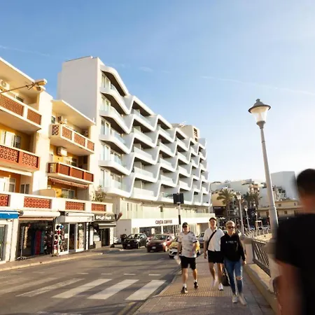 Apartman Ivory Penthouse W Hot Tub By Homely! San Pawl il-Baħar