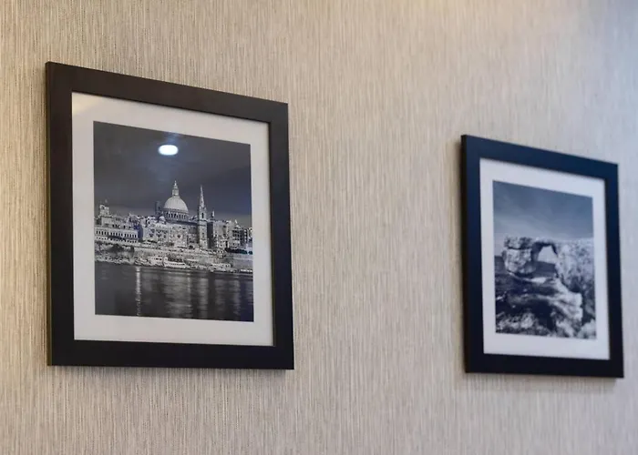 Ivory Penthouse W Hot Tub By Homely! Apartamento *