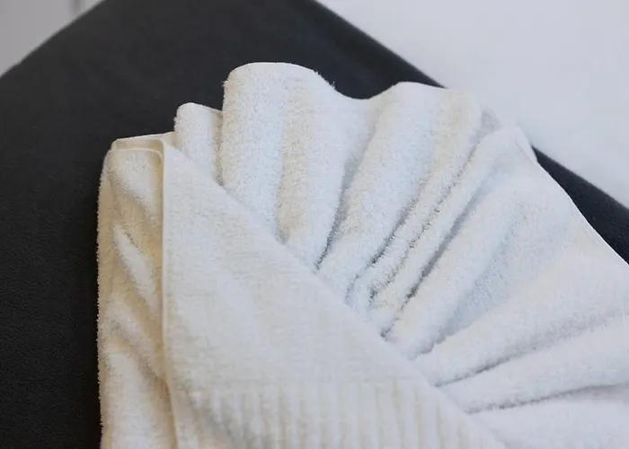 Apartamento Ivory Penthouse W Hot Tub By Homely!