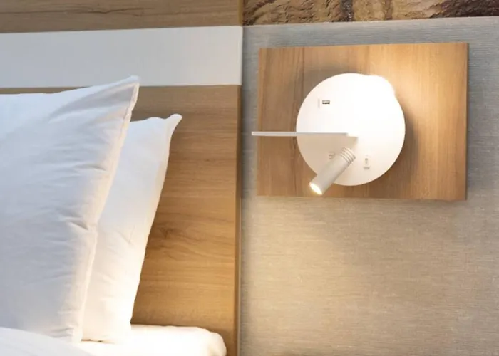 Apartamento Ivory Penthouse W Hot Tub By Homely!